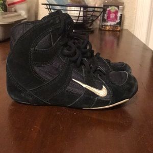 Size 13 boys Nike wrestling shoes
